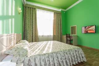 Гостиница Славянка Краснодар  Улучшенный двухместный номер с 1 кроватью-2