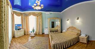 Гостиница Славянка Краснодар  Улучшенный двухместный номер с 1 кроватью-1